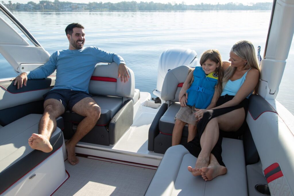 LX6_Ultimate_Lifestyle_24-3053-2k-1536x1024